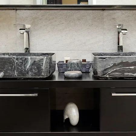 דירה Houses&housesvedoroma