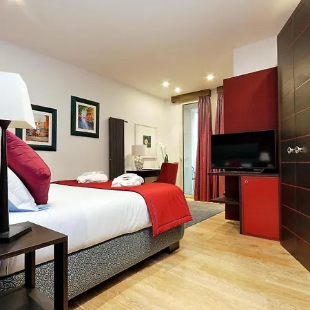 Houses&housesvedoroma רומא