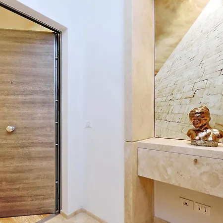 Houses&housesvedoroma *