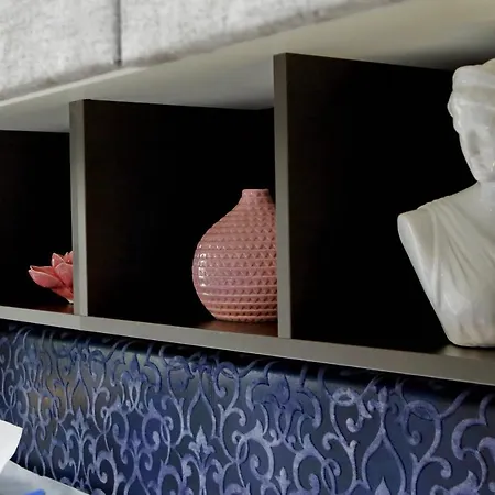 Houses&housesvedoroma